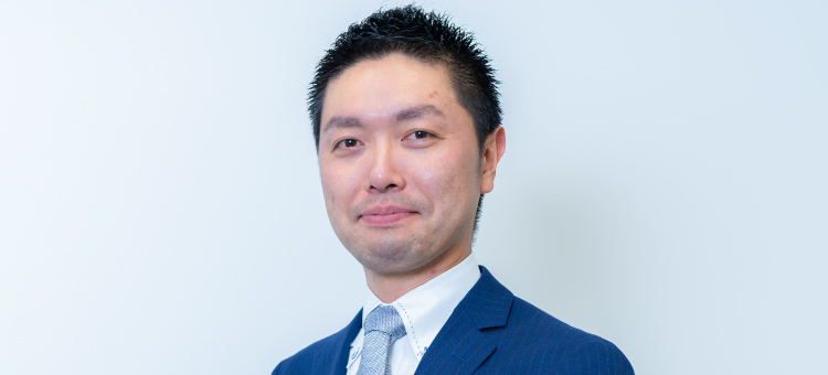小賀坂 智志 - simplex realty